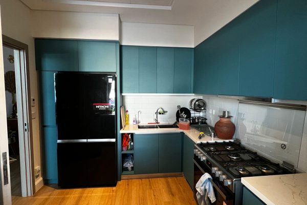 After Vinyl Wrap Kitchen (3)